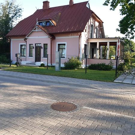 Aina Hotel Sigulda Exterior photo